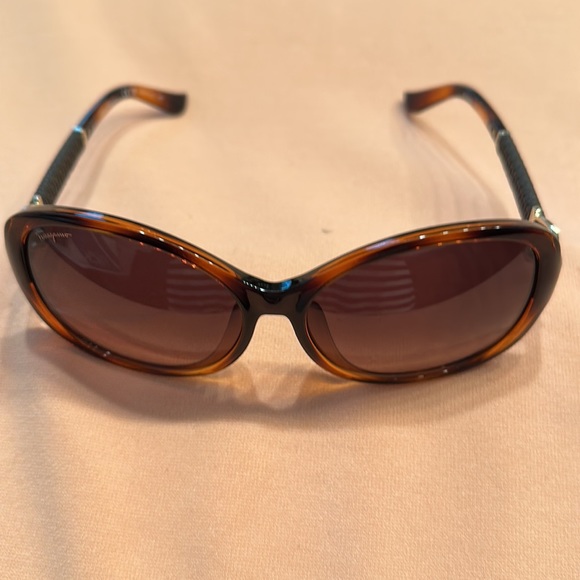 New Salvatore Feragamo sunglasses. Brown main image 6